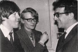 téléchargement.jpg téléchargement.jpg